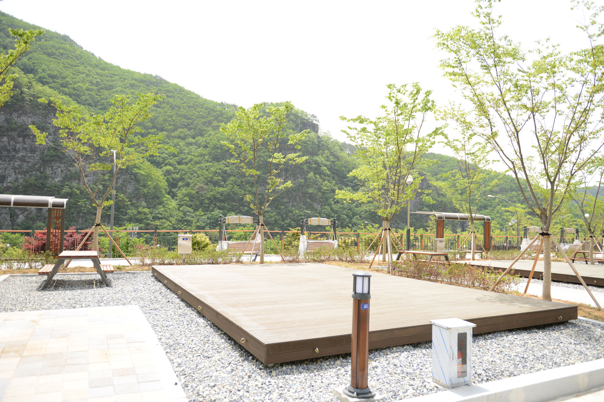 데크야영장