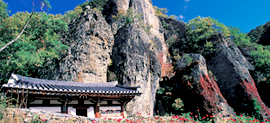 Dongpungseok Peak